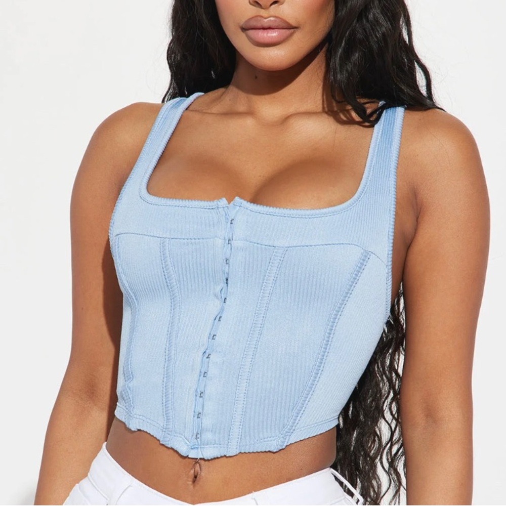This is a set of 2 corset tanks 2 different colors & styles.